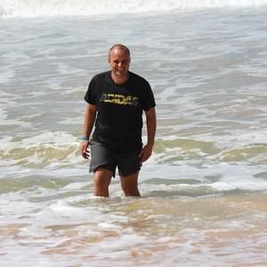 Meet your Posher, Roman